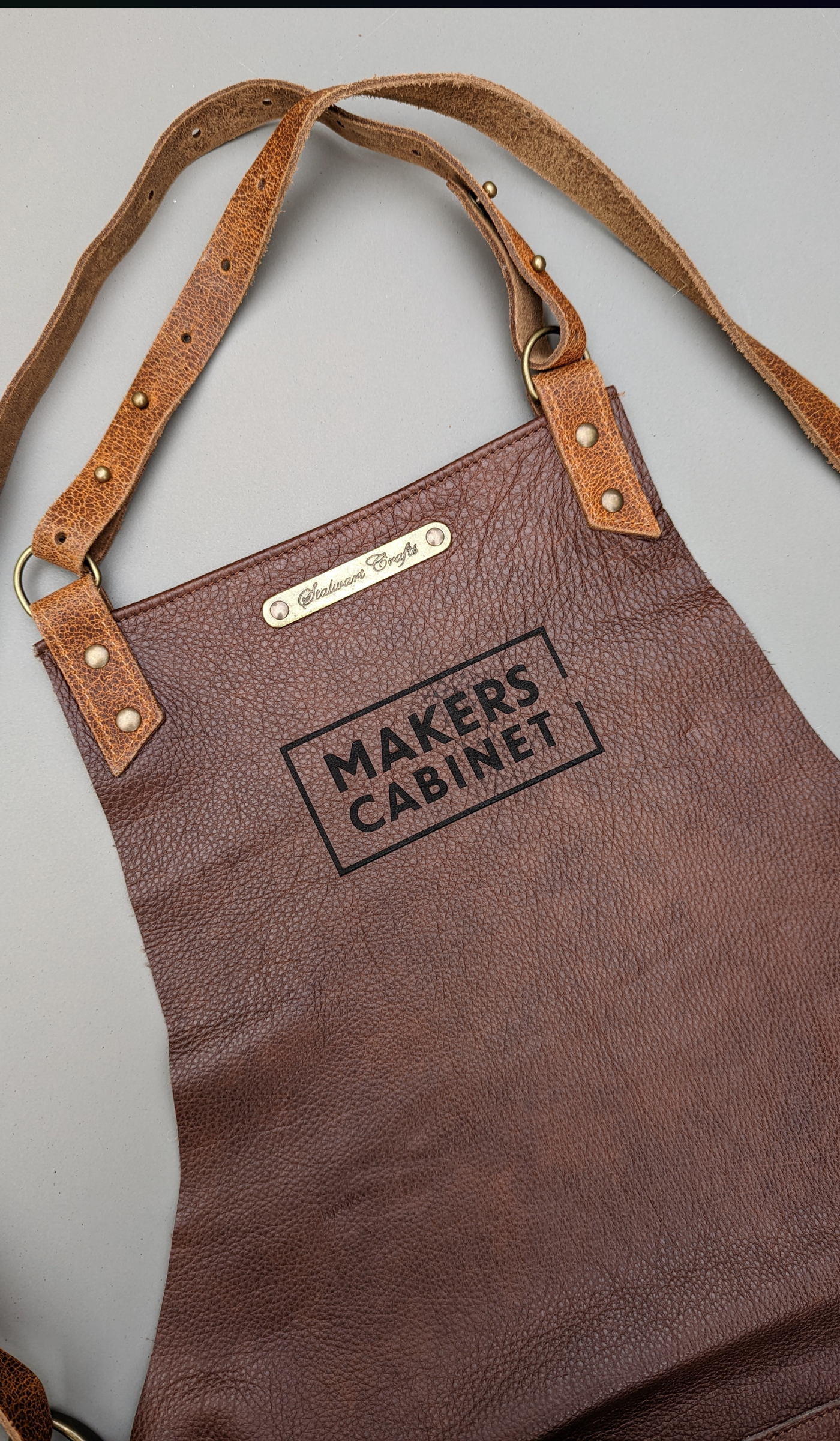 leather apron,leather aprons,leather aprons uk,handcrafted leather aprons,uk aprons